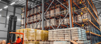 Sisteme de depozitare: Sistem de rafturi de depozitare live